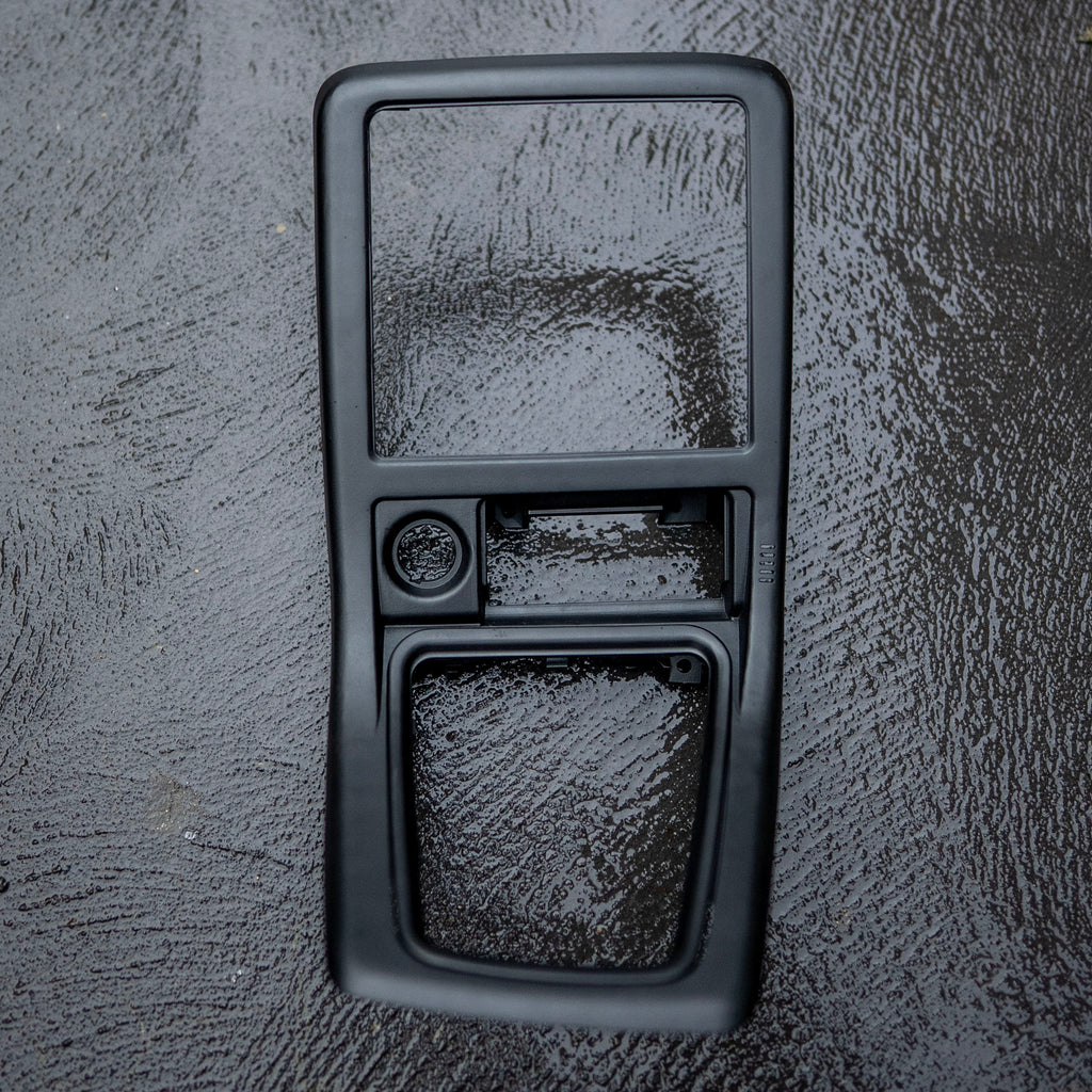 Nissan Skyline R32 Centre Console & Radio Trim