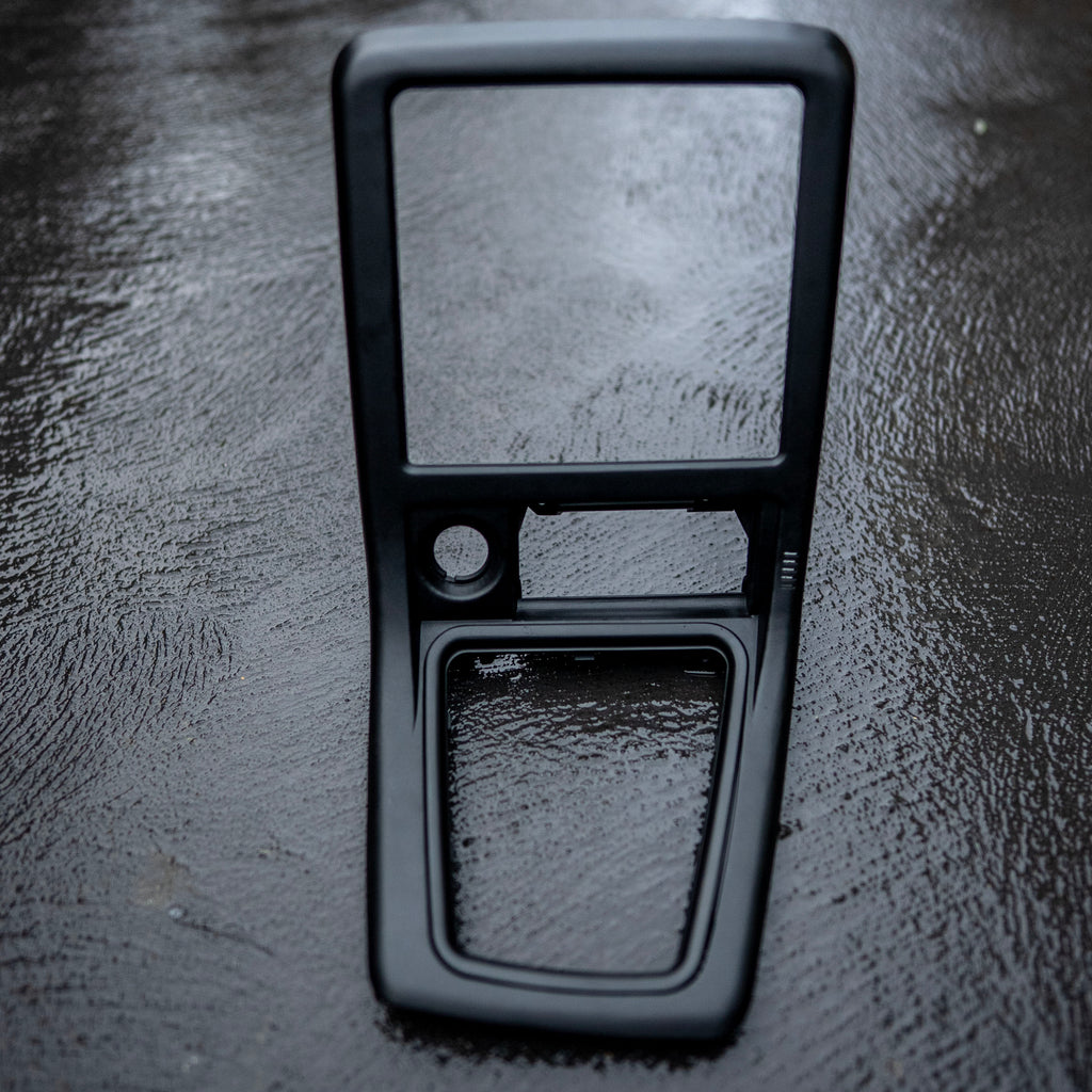 Nissan Skyline R32 Centre Console & Radio Trim