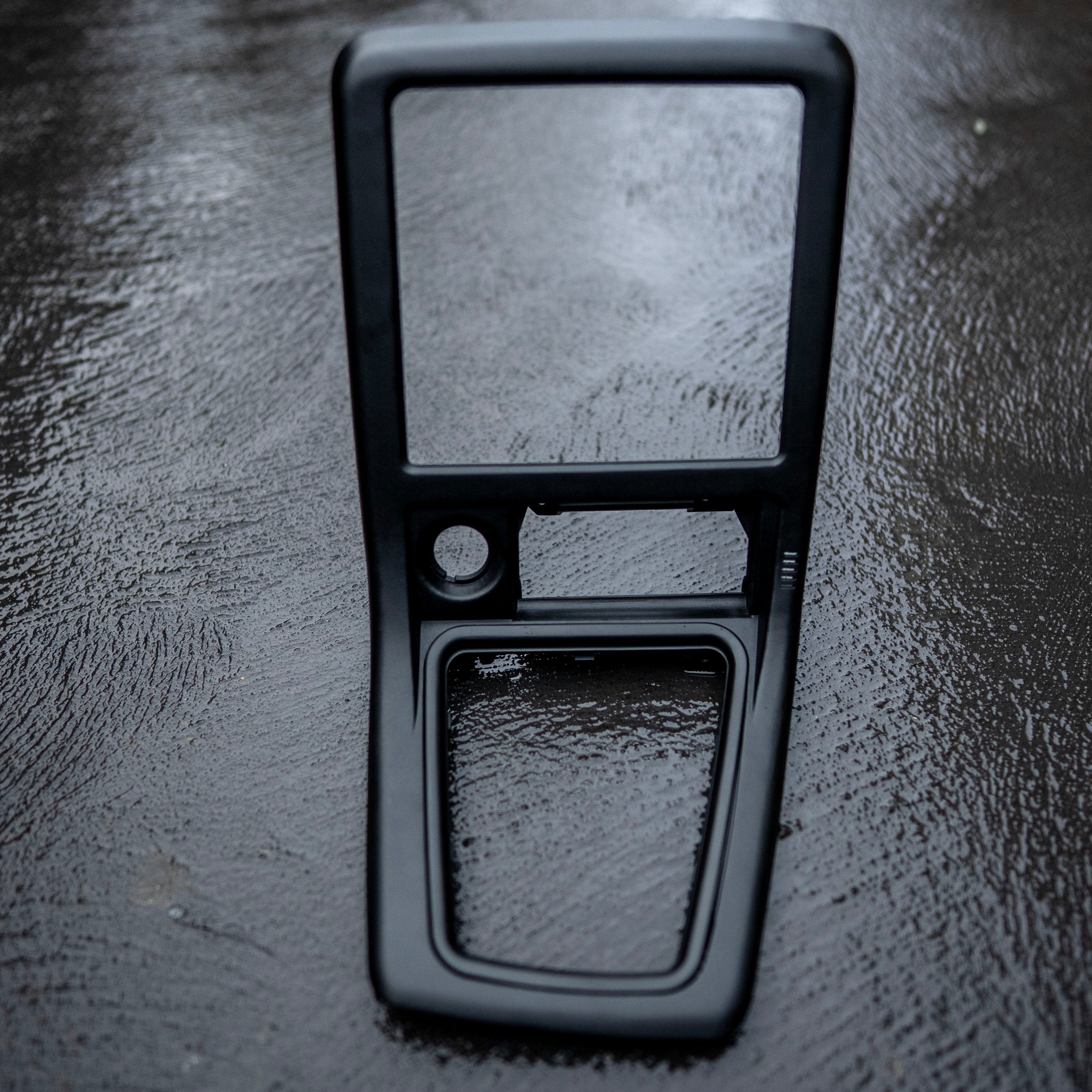 Nissan Skyline R32 Centre Console & Radio Trim