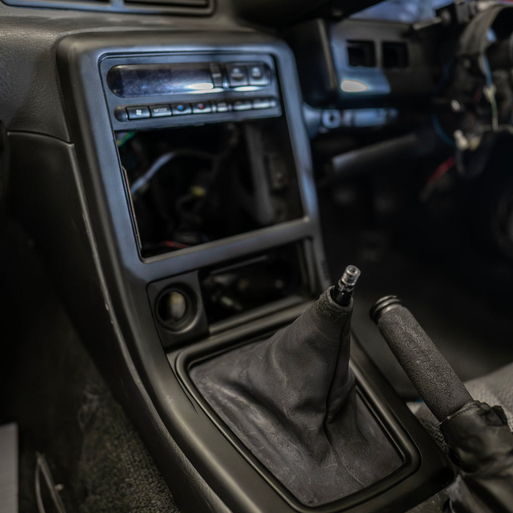 Nissan Skyline R32 Centre Console & Radio Trim